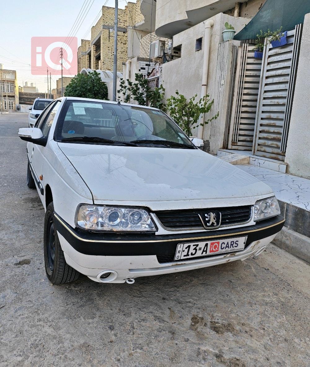 بيجو 405